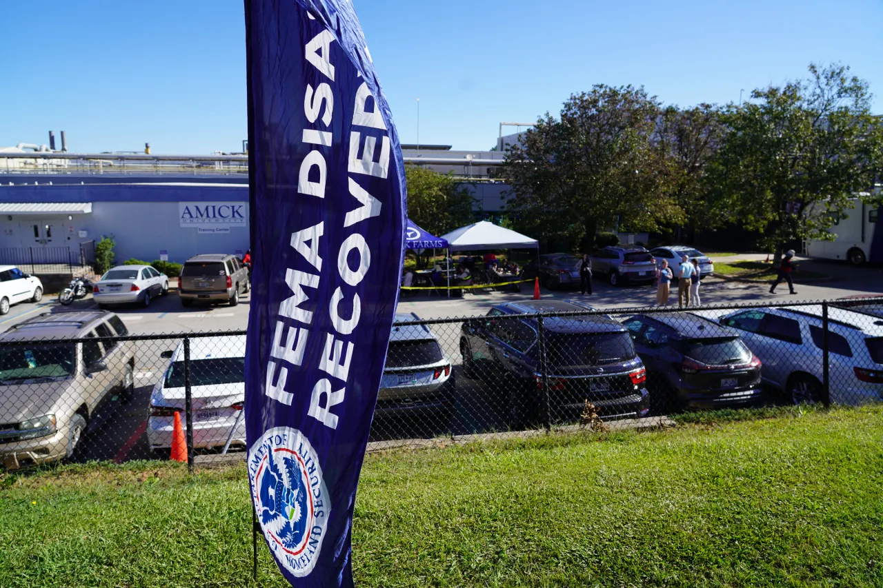 FEMA Hosts Disaster Survivor Assistance Event (006) Image: FEMA Hosts Disaster Survivor Assistance Event (006)