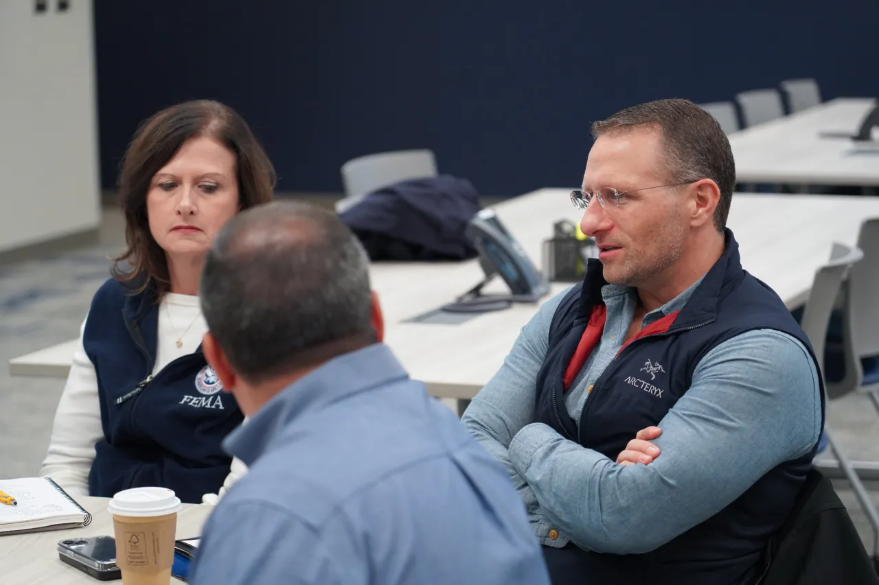 Image: FEMA and SBA Associate Administrators visits Greenville's Emergency Operations Center (006)