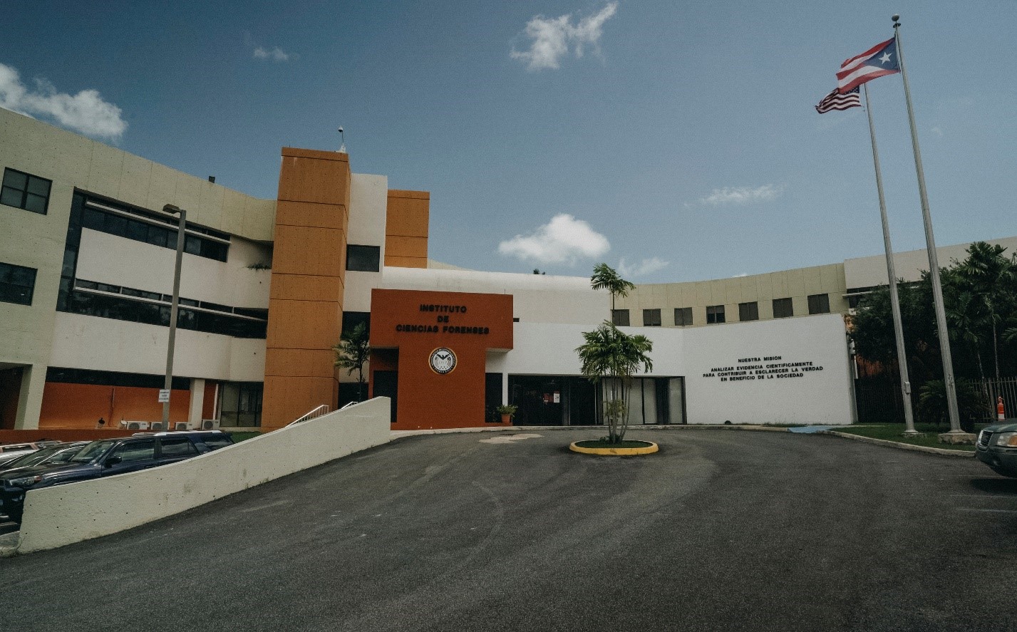 Front view of the Puerto Rico Forensic Science Building  
