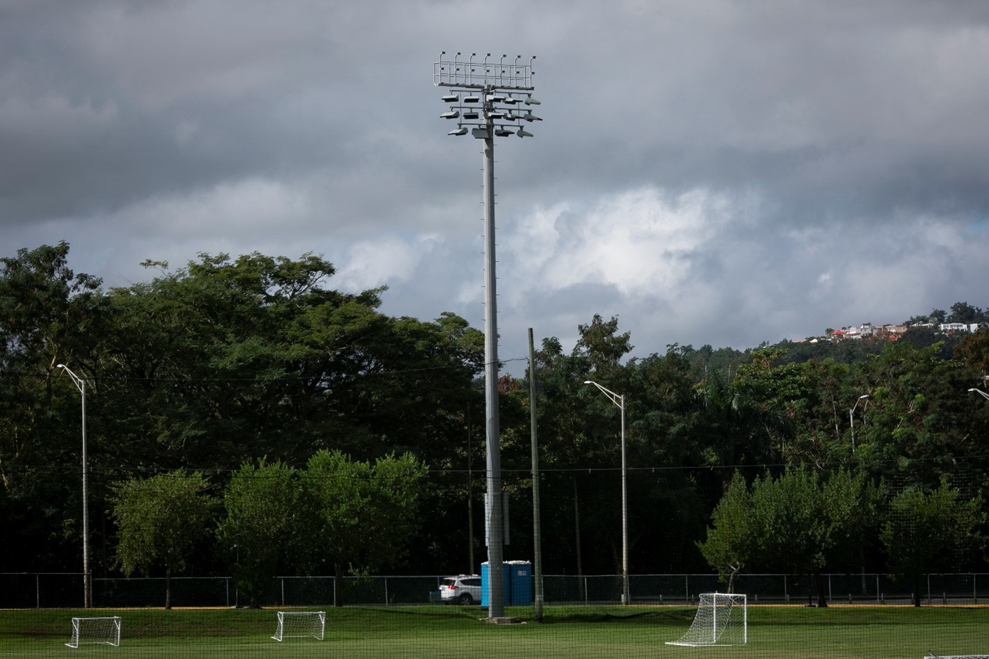 Bayamon soccer field photovoltaic lighting pole