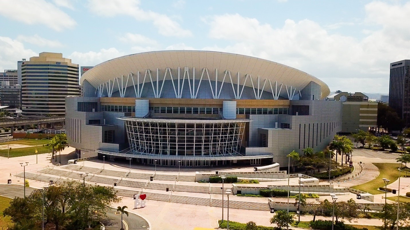 Picture of the Jose Miguel Agrelot Coliseum wide view. 