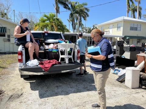 Caption: Bradenton, Fla. (Sept. 29, 2024) - FEMA Disaster Survivor Assistance Teams help survivors of Hurricane Helene. 