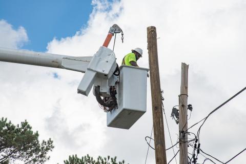 Caption: <p>Augusta, Ga. - (Oct. 3, 2024) - A utility worker repairs telephone lines in the Richmond-Augusta community in Augusta, GA, After Hurricane Helene swept thru the area. Patsy Lynch/FEMA</p>